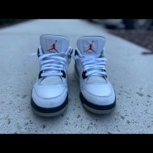 JORDAN 4 CEMENT SIZE 10.5